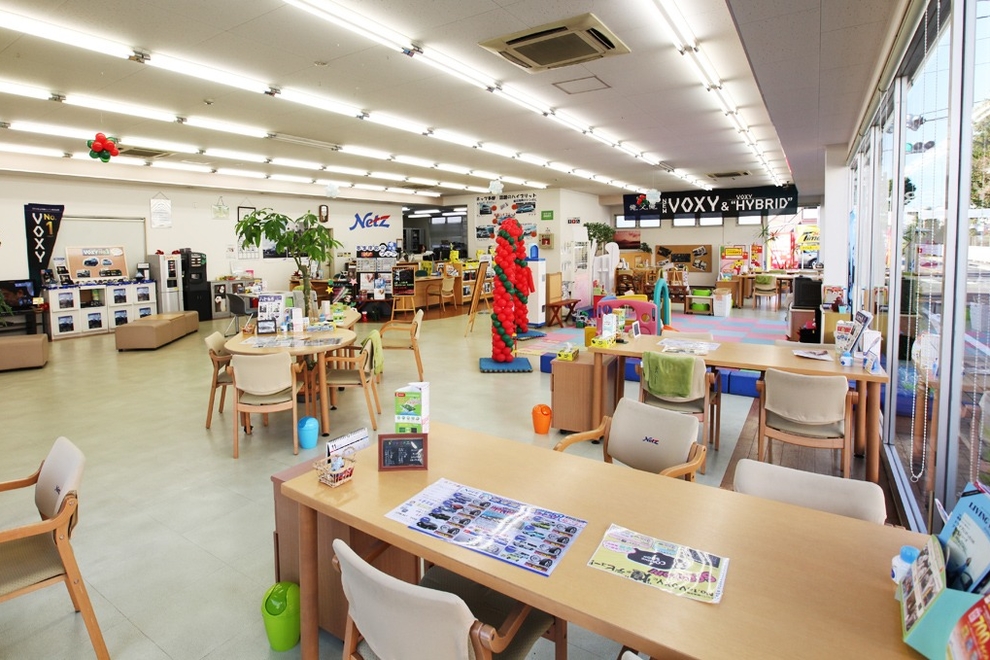 日野 店内写真