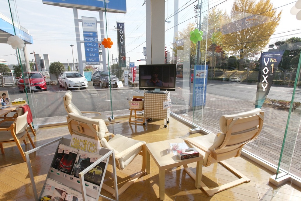 日の出店 店内写真